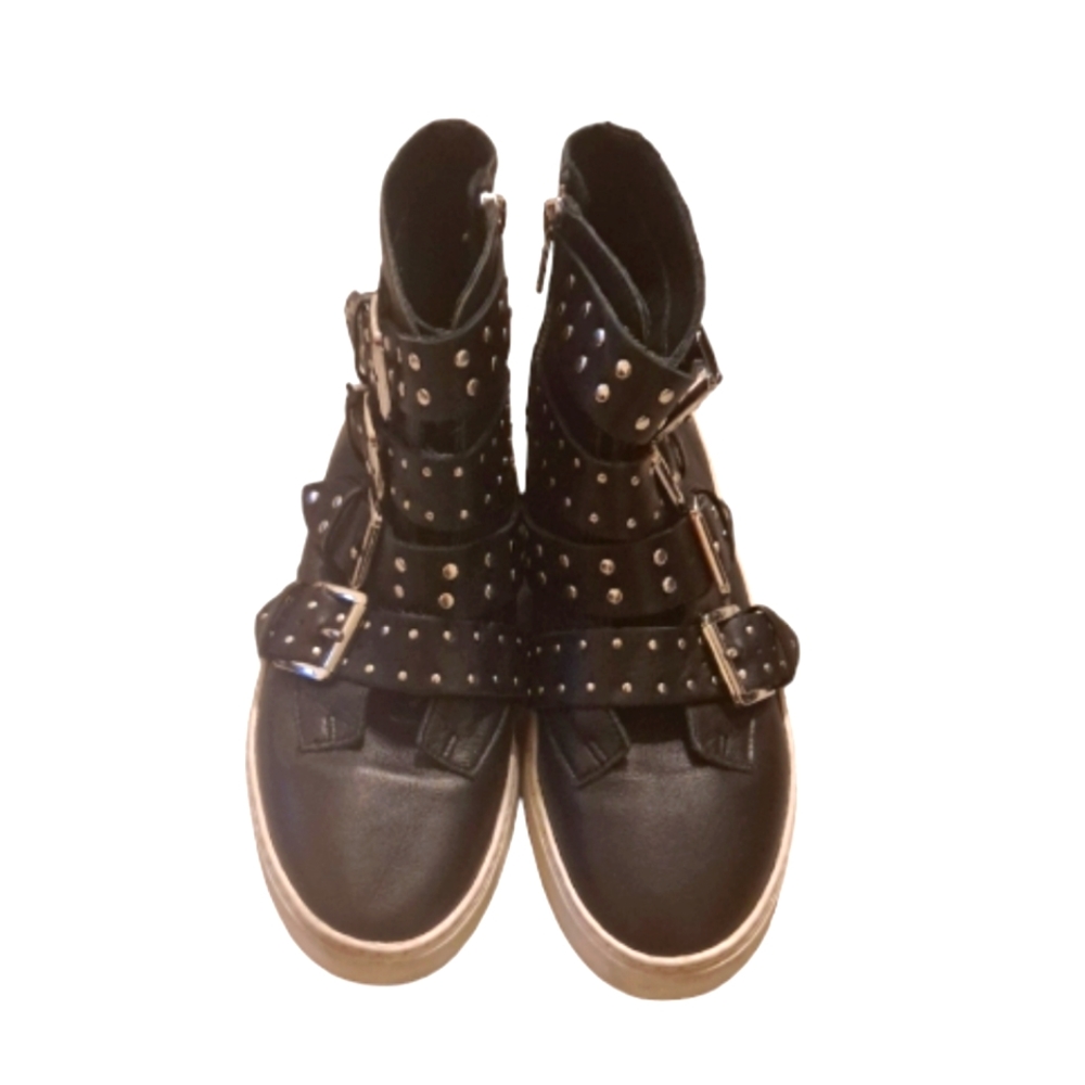 J Slide Aghast Black Top Sneaker Boots Size 7